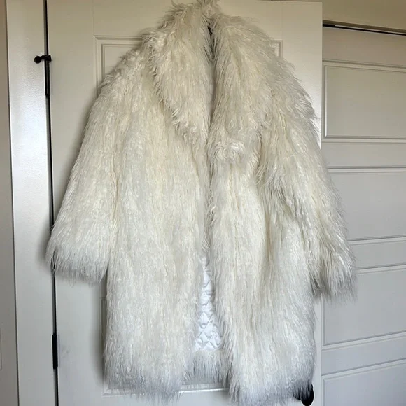 Alice and Olivia Yetta Faux Fur Jacket small - Picture 1 of 7